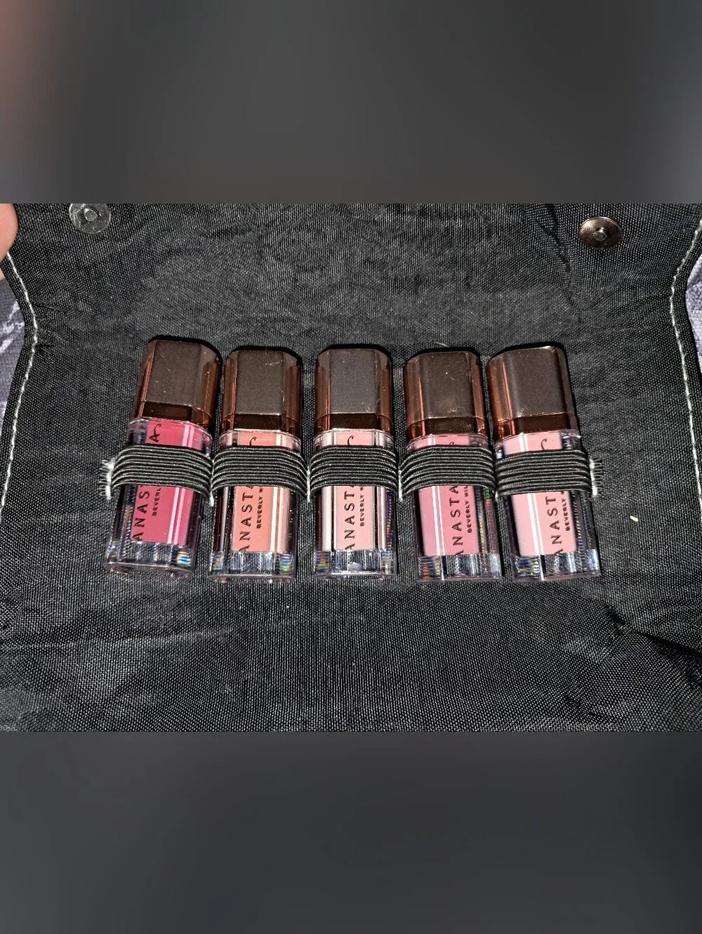 Anastasia Beverly Hills Mini Lip Velvet Set.